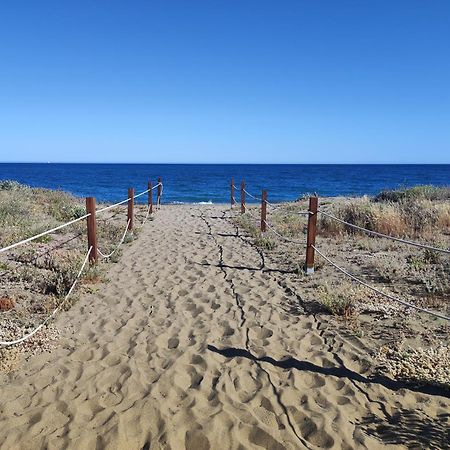 Costalita On The Beach - 3 Bedroom Cosy Apartment Эстепона Экстерьер фото
