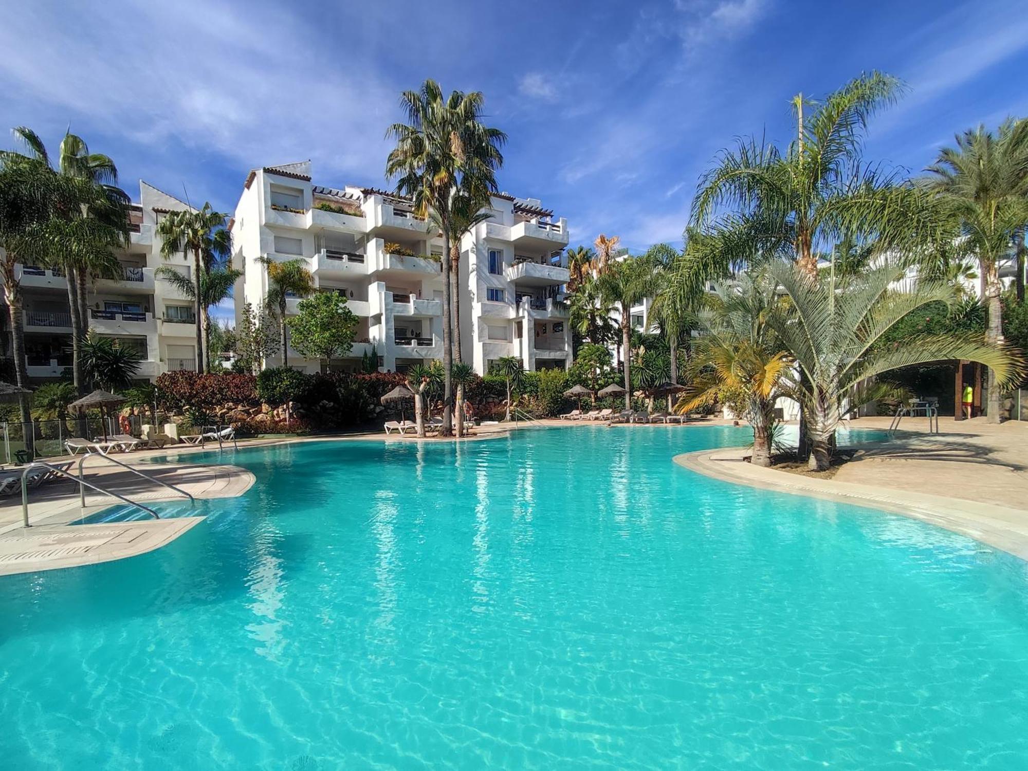 Costalita On The Beach - 3 Bedroom Cosy Apartment Эстепона Экстерьер фото